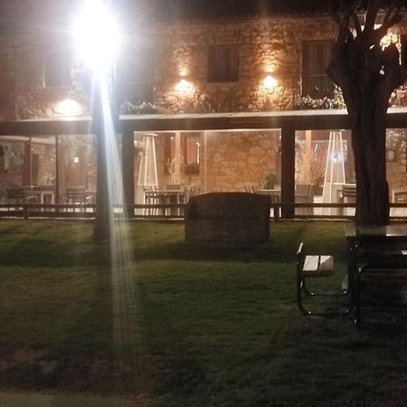 מדינצ'לי Hostal Bavieca מראה חיצוני תמונה