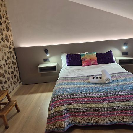 מדינצ'לי Hostal Bavieca מראה חיצוני תמונה