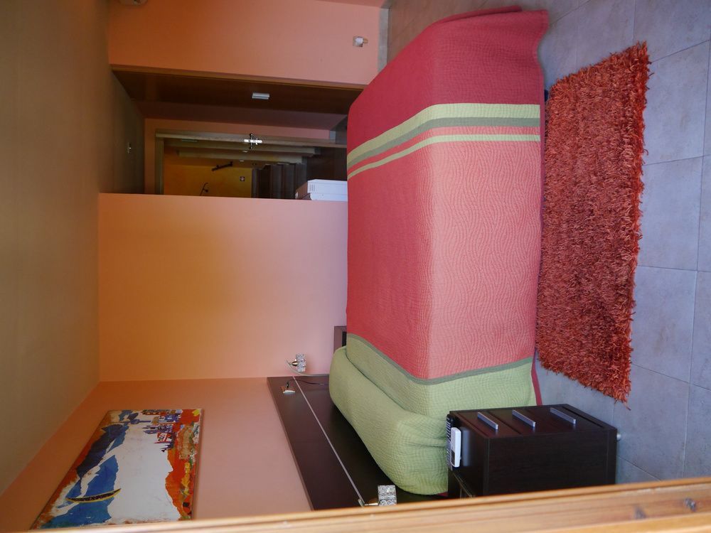 מדינצ'לי Hostal Bavieca מראה חיצוני תמונה